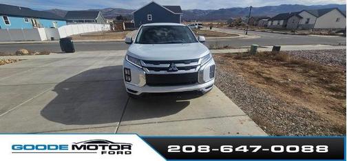 White 2024 Mitsubishi Outlander Sport 2.0 ES