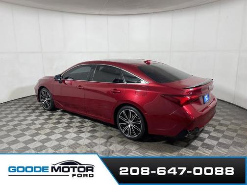 2019 Toyota Avalon XSE
