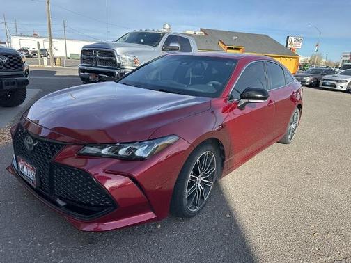 2019 Toyota Avalon XSE