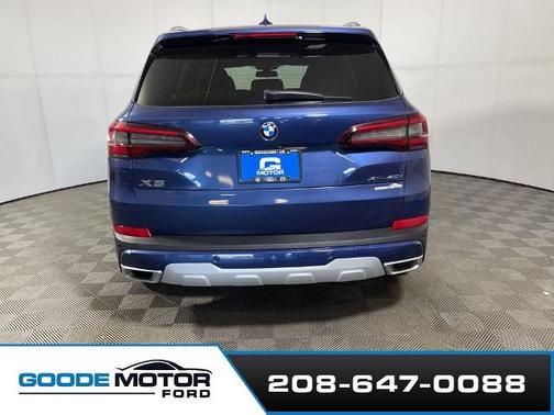 Phytonic Blue Metallic 2023 BMW X5 XDRIVE40I