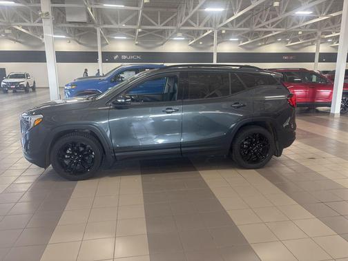 2021 GMC Terrain SLT