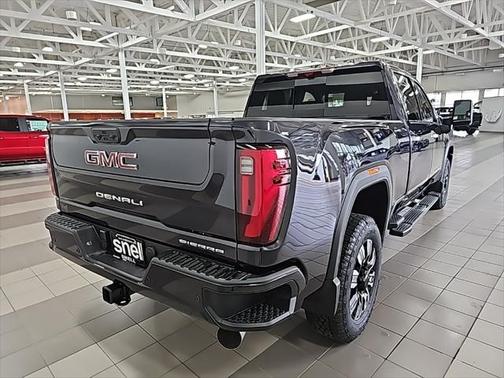 2025 GMC Sierra 3500 Denali