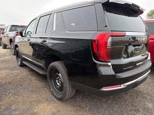 Onyx Black 2026 GMC Yukon 4WD Elevation