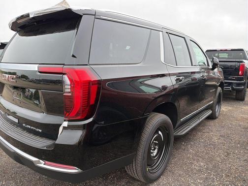 Onyx Black 2026 GMC Yukon 4WD Elevation