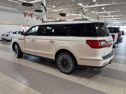 2019 Lincoln Navigator L Black Label
