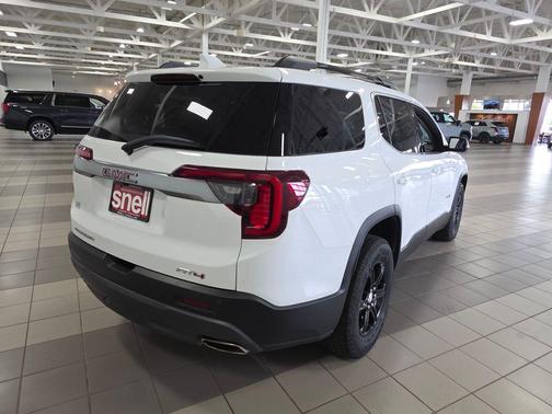 Summit White 2021 GMC Acadia AWD AT4