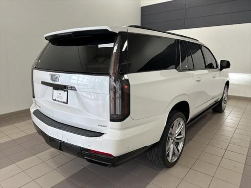 2025 Cadillac Escalade ESV Sport Platinum