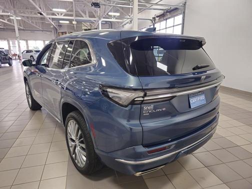 2025 Buick Enclave Avenir FWD
