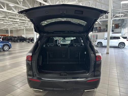 2023 Buick Enclave Essence AWD