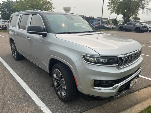 2023 Jeep Grand Wagoneer L Series III 4x4