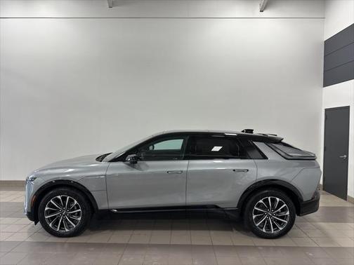 2025 Cadillac LYRIQ Sport w/1SJ