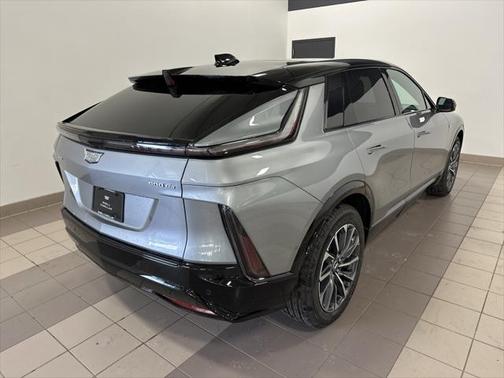 2025 Cadillac LYRIQ Sport w/1SJ