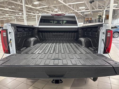 Glacier White Tricoat 2026 GMC Sierra 3500 Denali