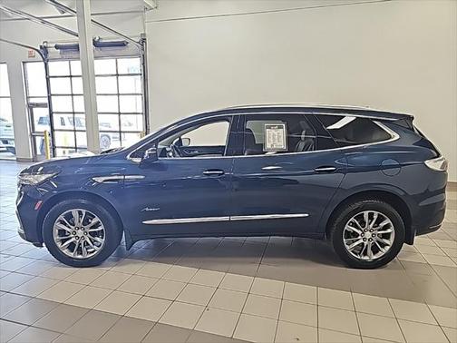 2022 Buick Enclave AWD Avenir