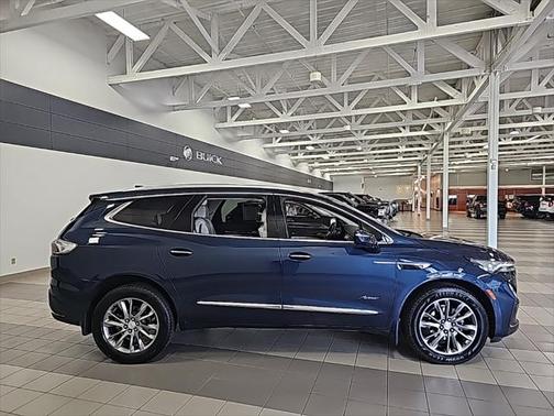 2022 Buick Enclave AWD Avenir