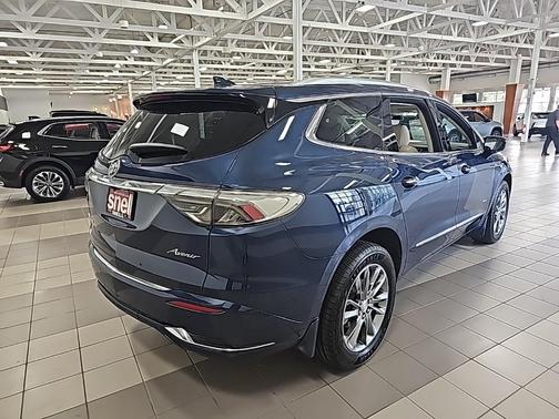 2022 Buick Enclave AWD Avenir