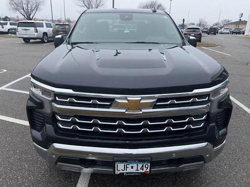 Dark Ash Metallic 2024 Chevrolet Silverado 1500 LTZ
