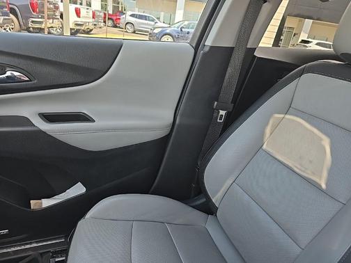 Cajun Red Tintcoat 2020 Chevrolet Equinox L