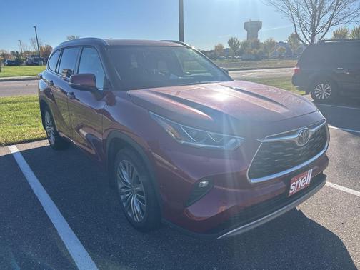 2021 Toyota Highlander Platinum