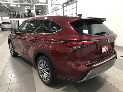 2021 Toyota Highlander Platinum