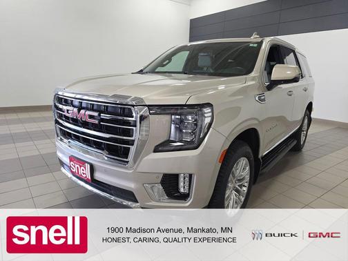 Pearl Beige Metallic 2022 GMC Yukon SLT