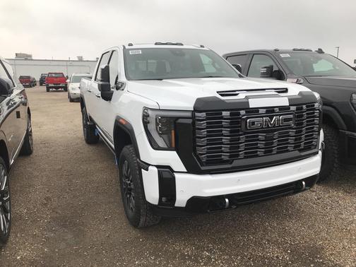 2026 GMC Sierra 3500 Denali