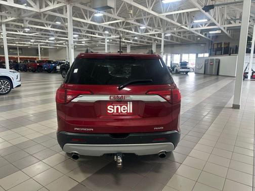 Red Quartz Tintcoat 2019 GMC Acadia SLT-2