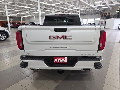 White Frost Tricoat 2020 GMC Sierra 1500 Denali