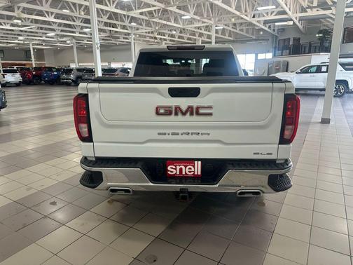 Summit White 2022 GMC Sierra 1500 SLE
