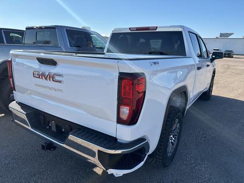 Summit White 2026 GMC Sierra 1500 Pro