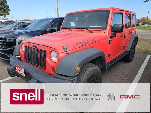 2013 Jeep Wrangler Unlimited Sahara