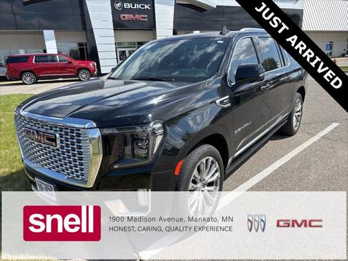 2022 GMC Yukon XL Denali
