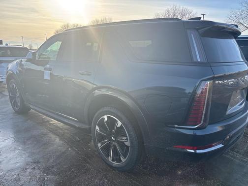 2026 Cadillac Escalade IQL Sport