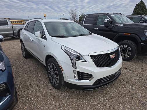 2026 Cadillac XT5 Sport