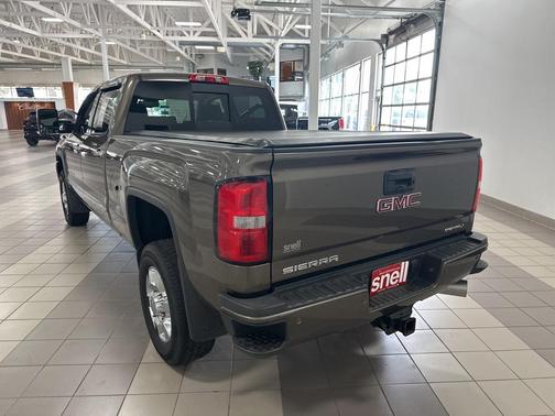 2015 GMC Sierra 3500 Denali