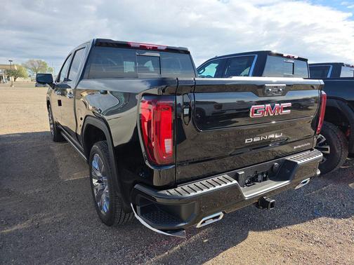 Onyx Black 2026 GMC Sierra 1500 Denali