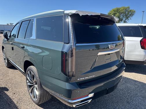 2025 Cadillac Escalade Premium Luxury