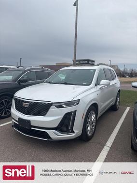 Crystal White Tricoat 2021 Cadillac XT6 Premium Luxury AWD