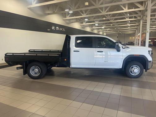 Summit White 2026 GMC Sierra 3500 Base
