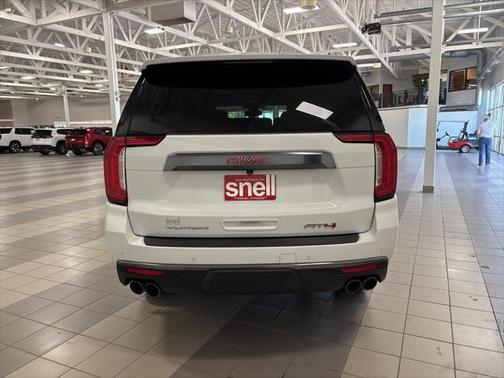 2022 GMC Yukon 4WD AT4