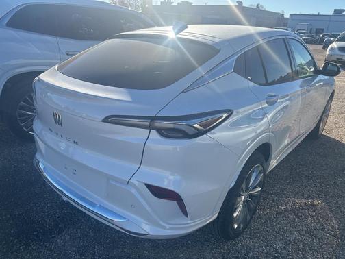 2026 Buick Envista Avenir FWD