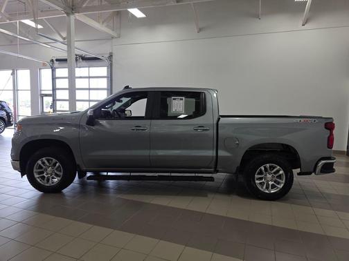 Sterling Gray Metallic 2025 Chevrolet Silverado 1500 LT