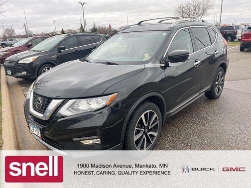 Magnetic Black Pearl 2019 Nissan Rogue SL