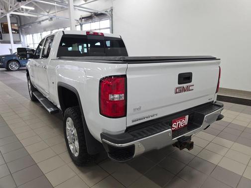 2018 GMC Sierra 2500 SLT