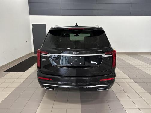 2025 Cadillac XT6 Premium Luxury AWD
