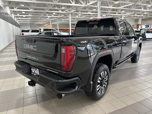 2025 GMC Sierra 3500 Denali