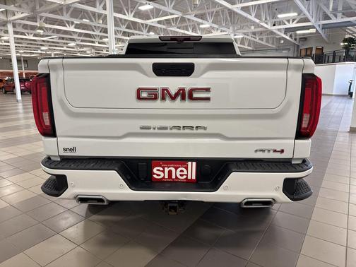 Summit White 2021 GMC Sierra 1500 AT4
