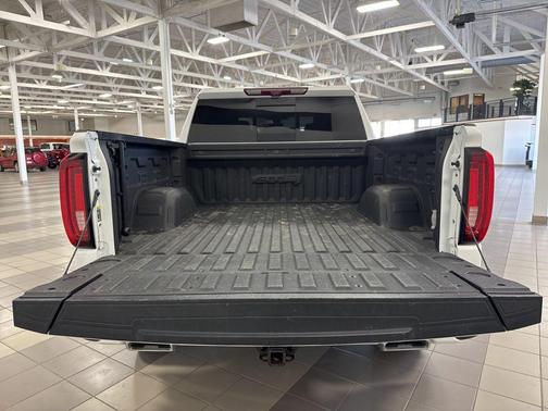Summit White 2021 GMC Sierra 1500 AT4