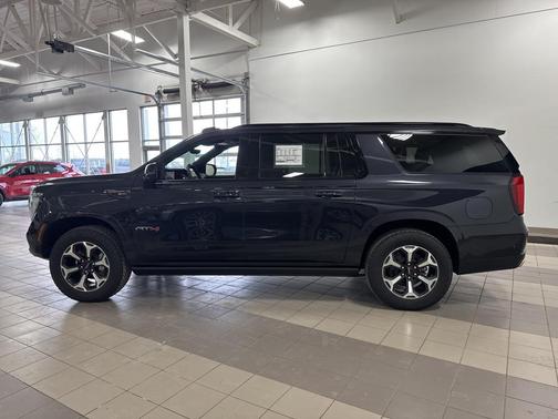 2026 GMC Yukon XL 4WD AT4 Ultimate