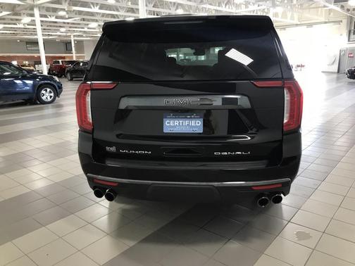 2023 GMC Yukon Denali Ultimate